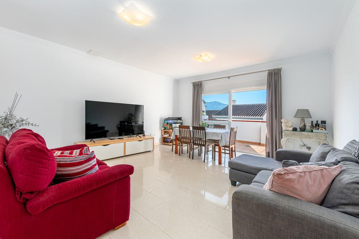 Townhouse in Coín — photo 4 of 10