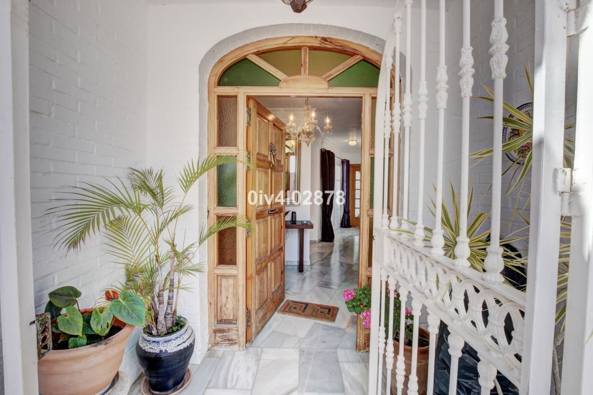 Detached Villa in La Capellania — photo 4 of 10