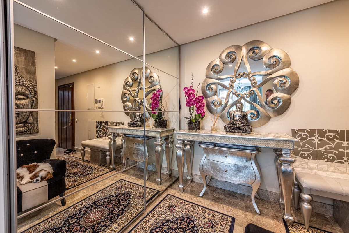 Middle Floor Apartment in Nueva Andalucía — photo 9 of 10