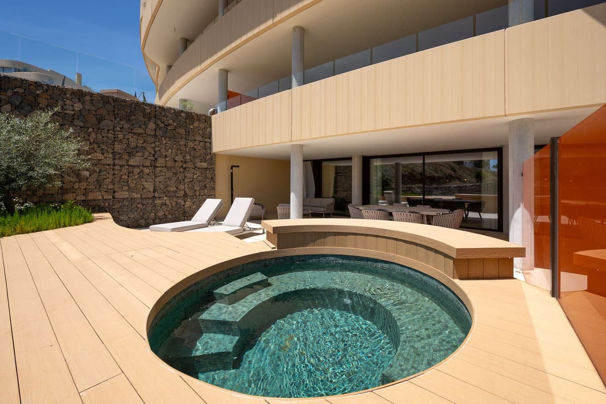 Ground Floor Apartment in Fuengirola — photo 3 of 10