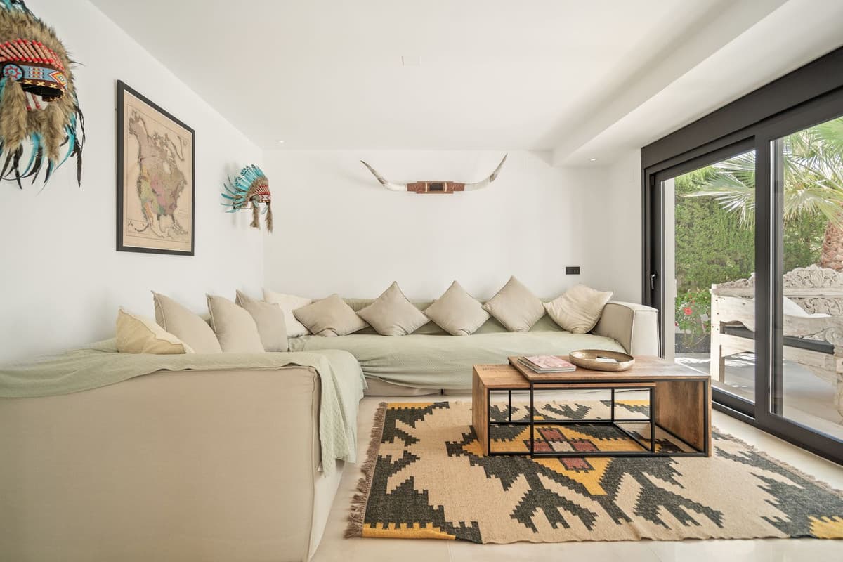 Detached Villa in Marbesa — photo 8 of 10