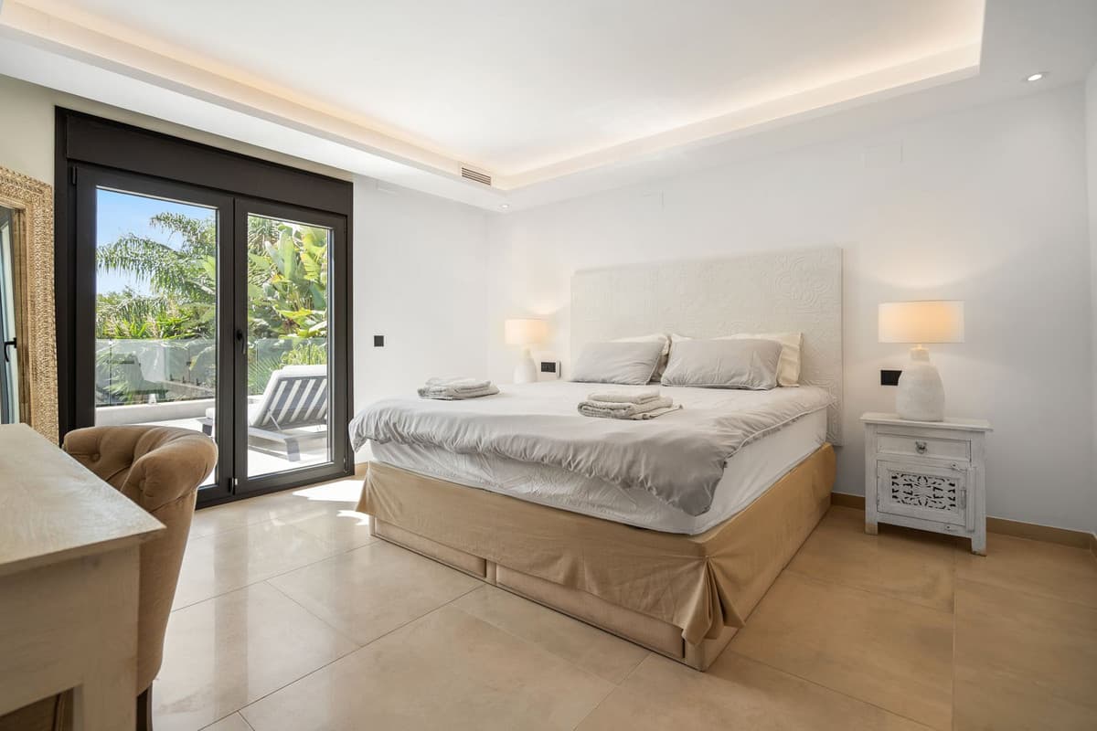 Detached Villa in Marbesa — photo 9 of 10