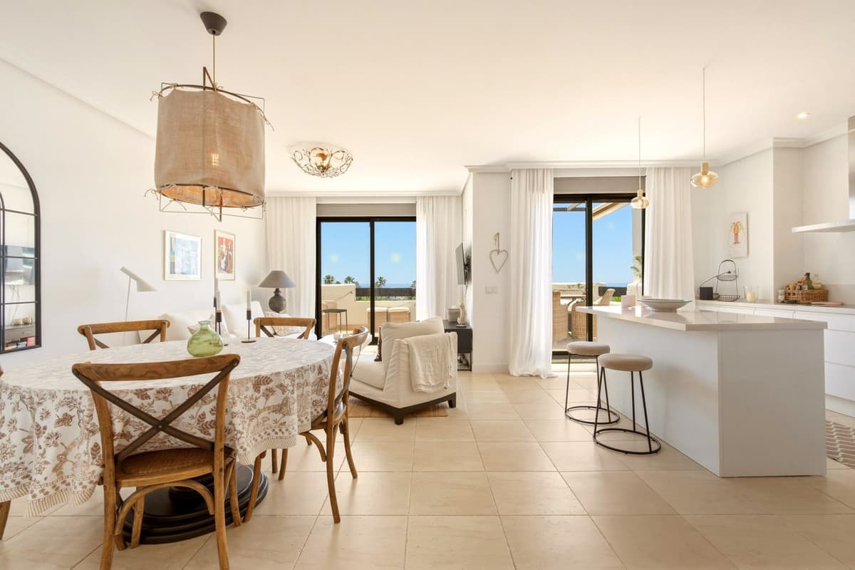 Townhouse in Estepona — photo 6 of 10