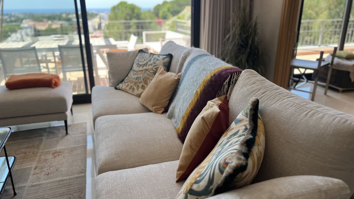 Penthouse in La Quinta — photo 3 of 10