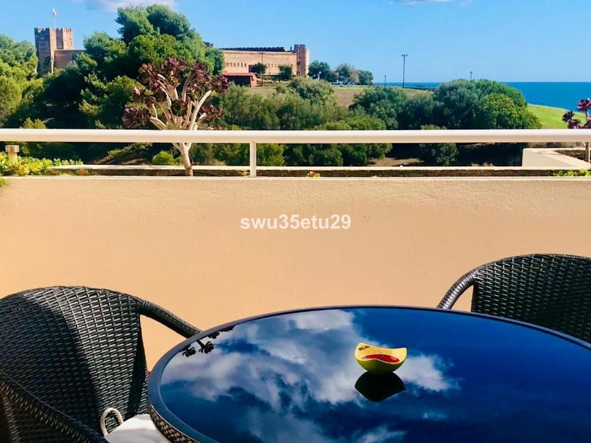 Top Floor Apartment in Fuengirola — photo 2 of 10