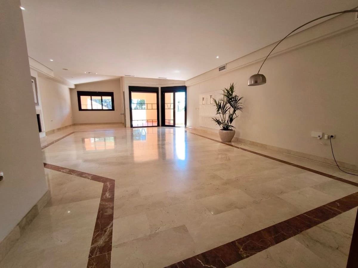 Penthouse in Puerto Banús — photo 7 of 10
