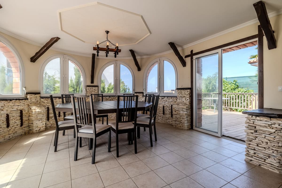 Detached Villa in El Faro — photo 7 of 10