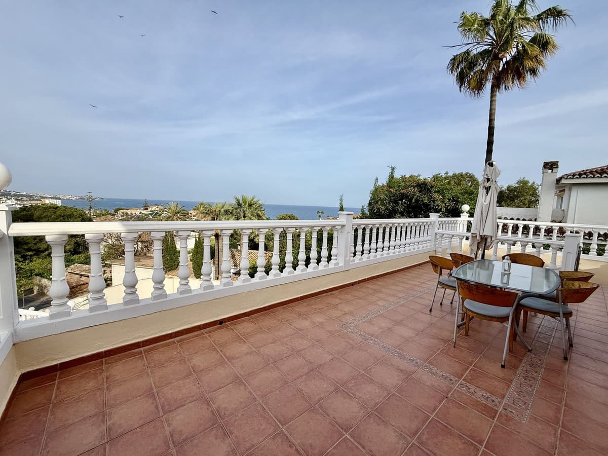 Detached Villa in Calahonda — photo 7 of 10