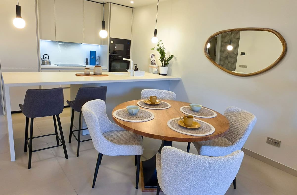 Ground Floor Apartment in Higueron — photo 6 of 10