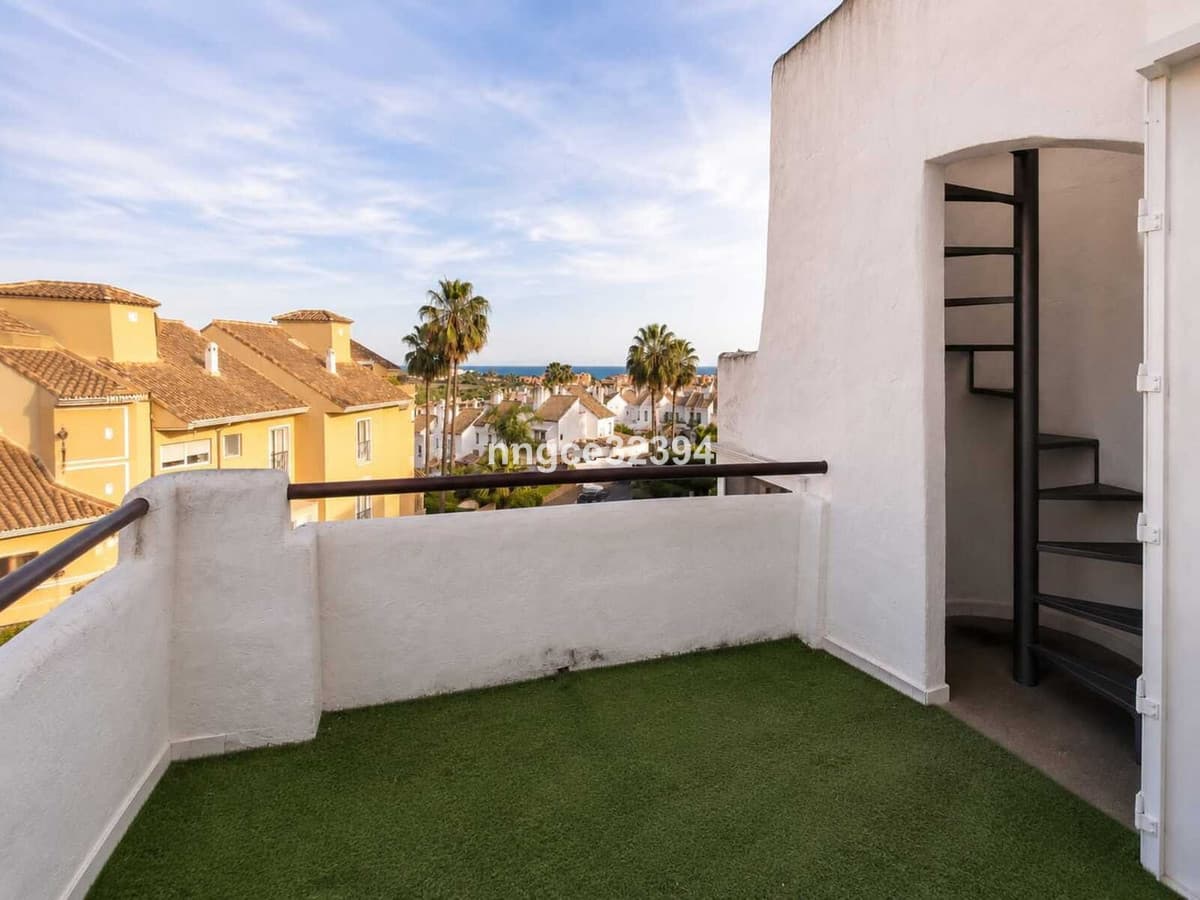 Penthouse Duplex in New Golden Mile — photo 10 of 10