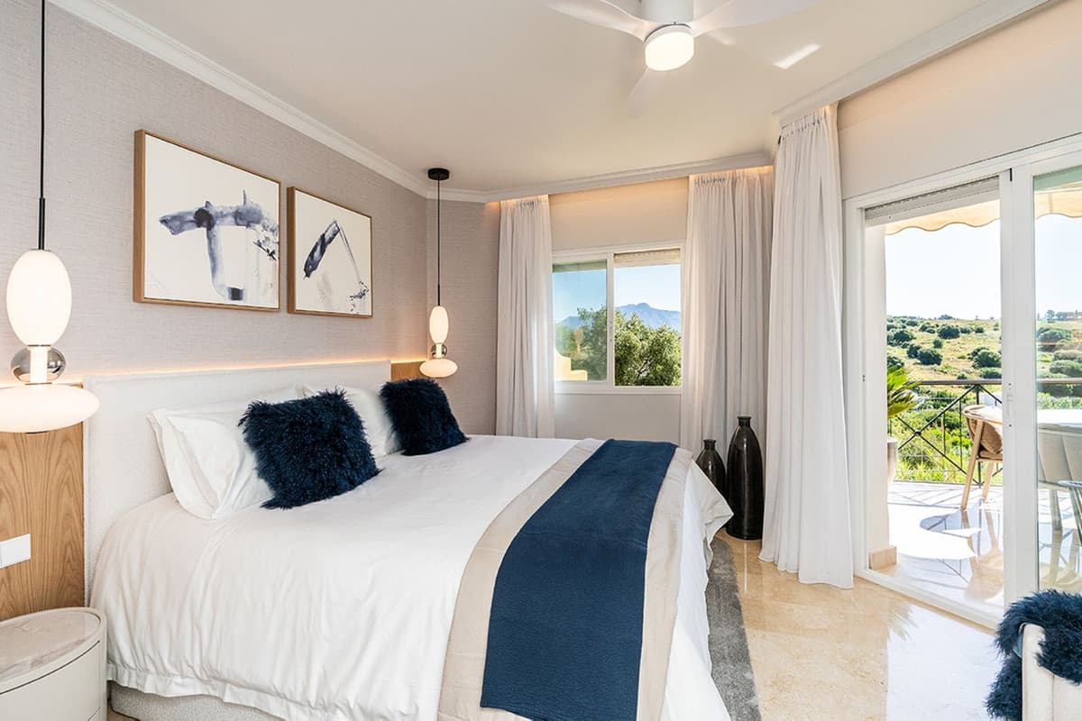 Middle Floor Apartment in Bel Air — photo 3 of 10