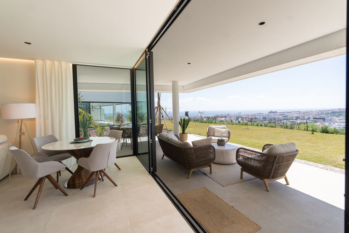 Ground Floor Apartment in Estepona — photo 2 of 10