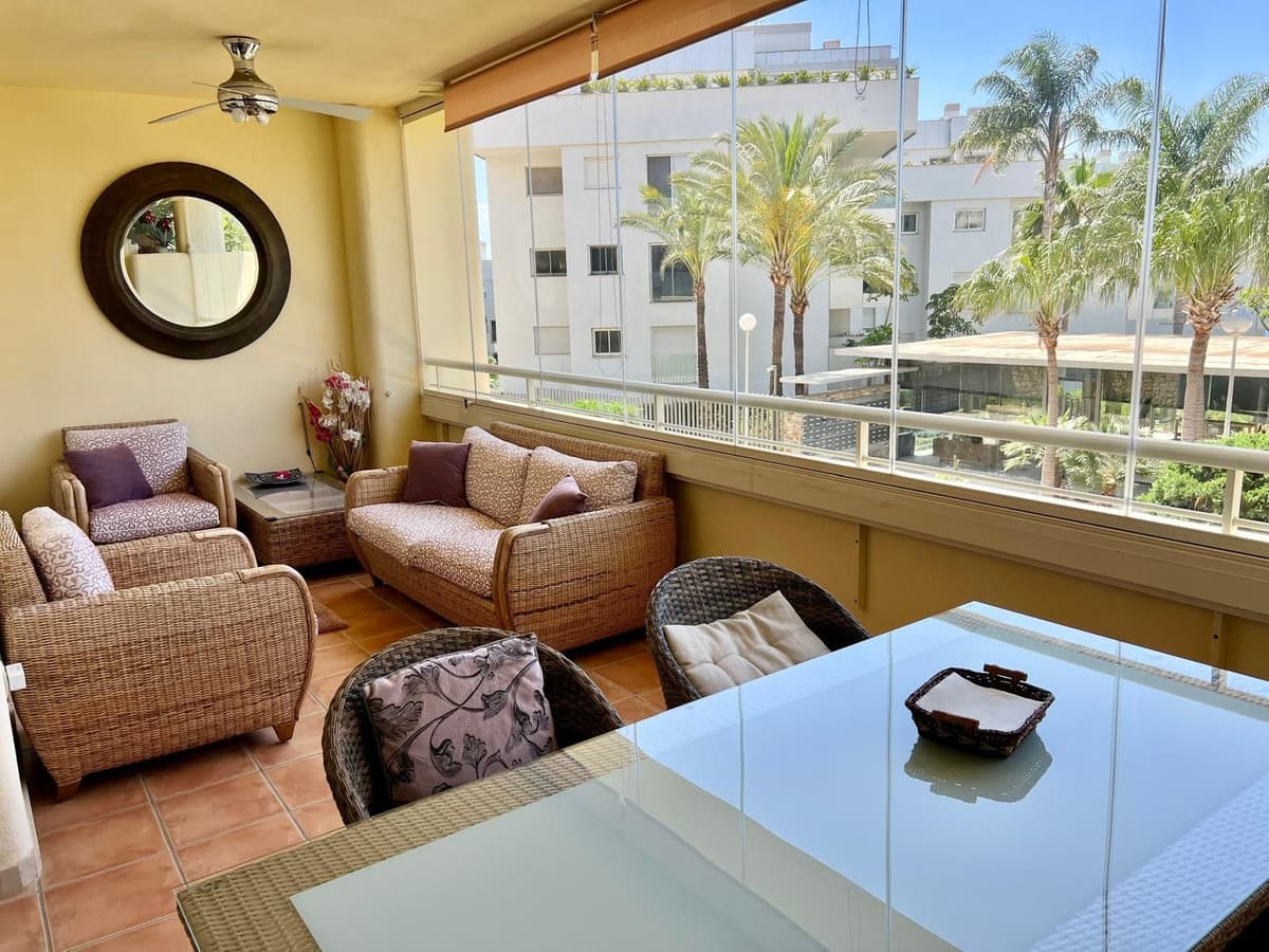 Middle Floor Apartment in El Faro — photo 5 of 10