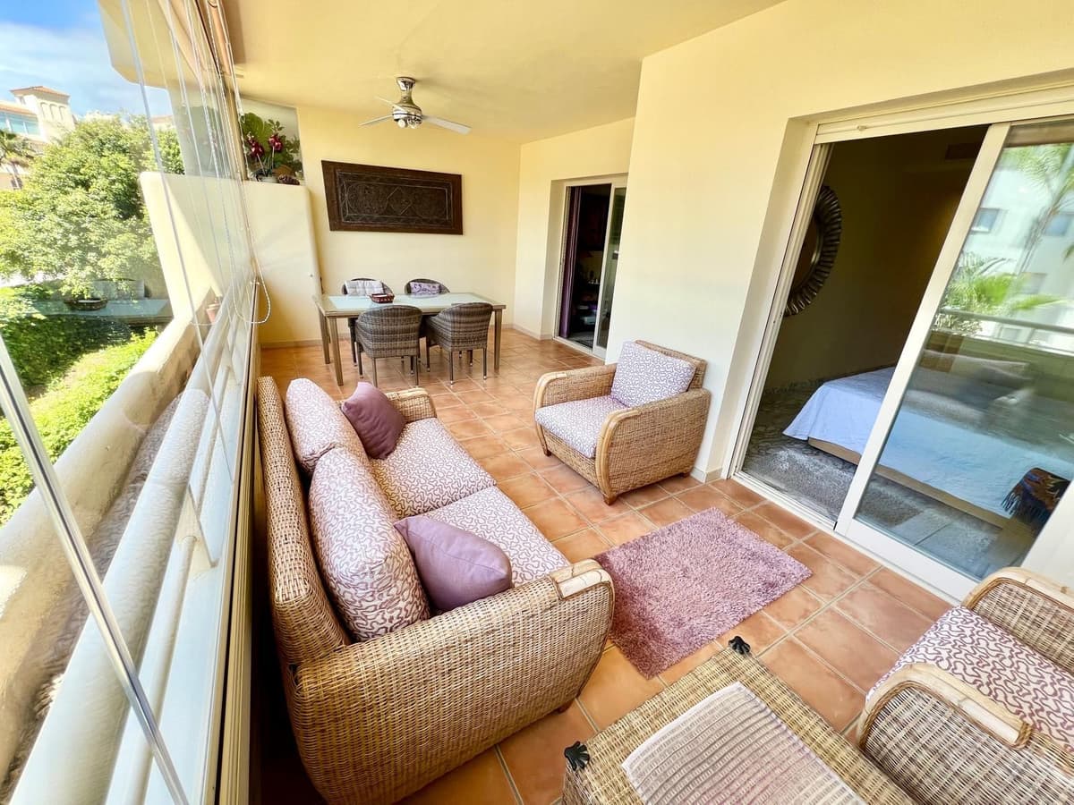 Middle Floor Apartment in El Faro — photo 8 of 10