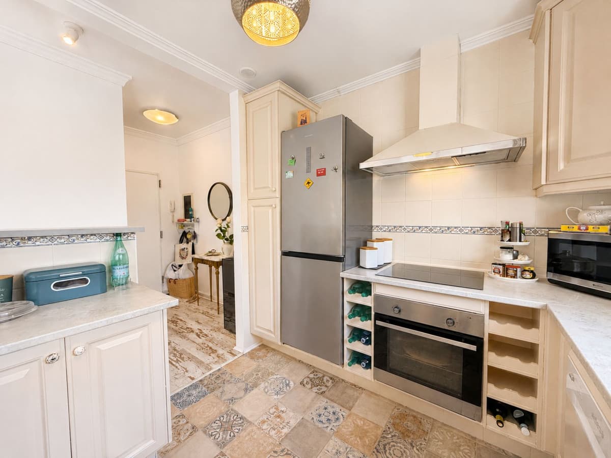 Ground Floor Apartment in Estepona — photo 10 of 10