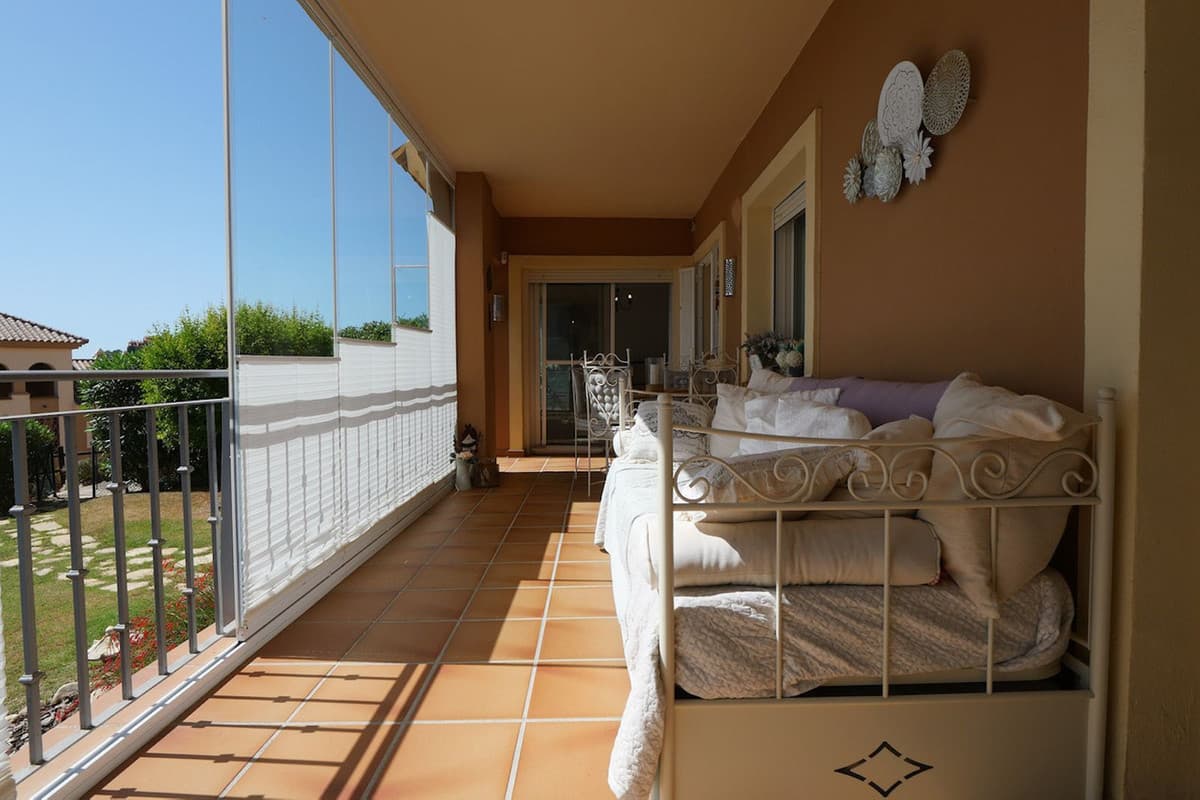 Ground Floor Apartment in La Mairena — photo 4 of 10