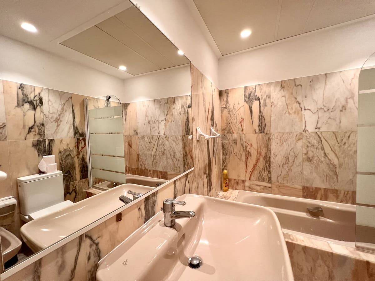 Middle Floor Apartment in Fuengirola — photo 10 of 10
