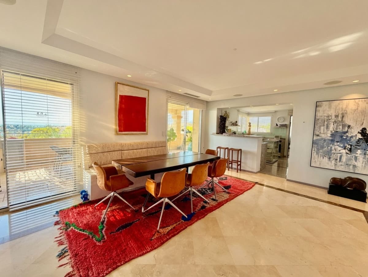 Penthouse in Nueva Andalucía — photo 7 of 10