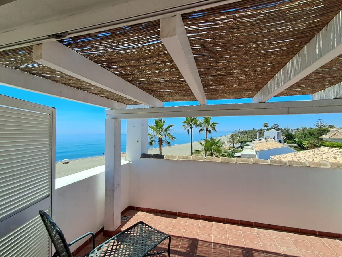 Detached Villa in Estepona — photo 4 of 10