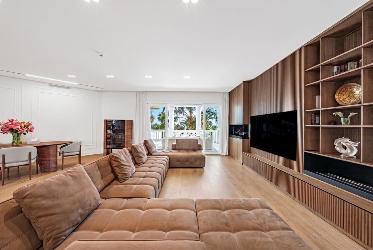 Middle Floor Apartment in Estepona — photo 6 of 10