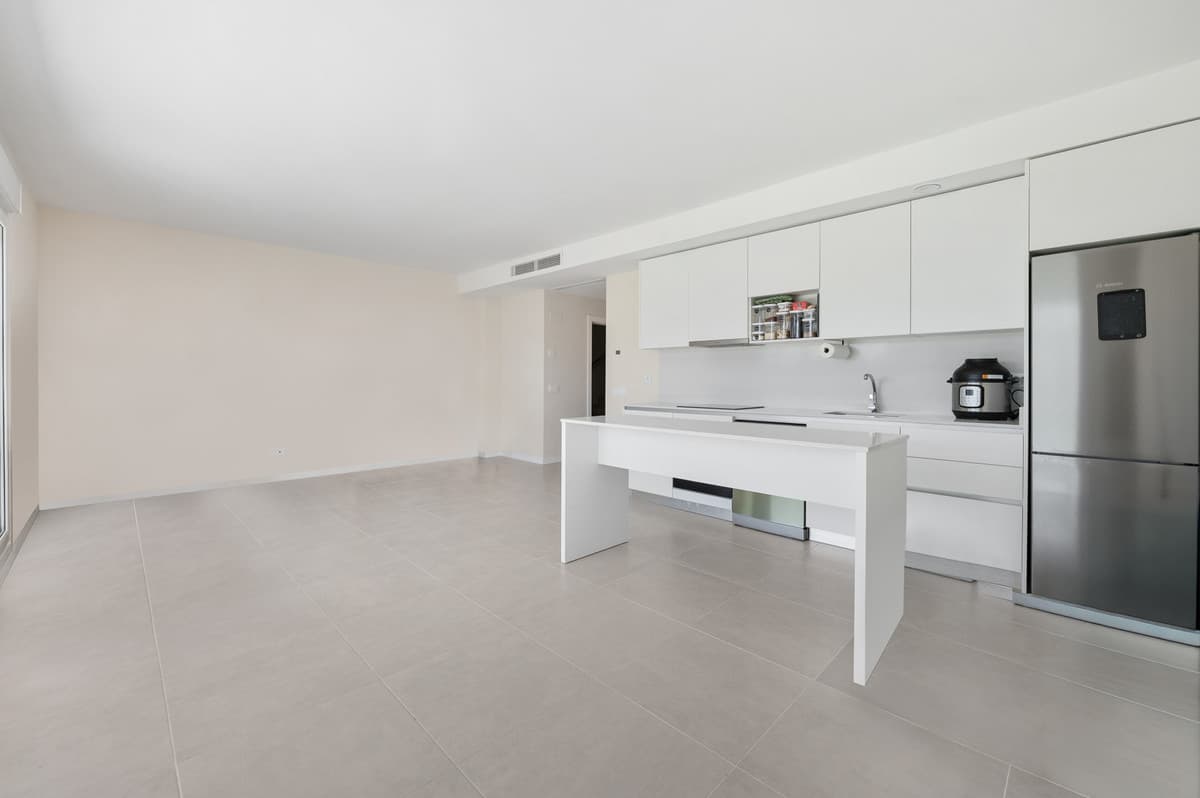 Ground Floor Apartment in Estepona — photo 2 of 10