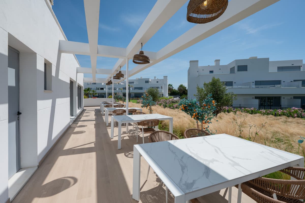 Ground Floor Apartment in Estepona — photo 7 of 10