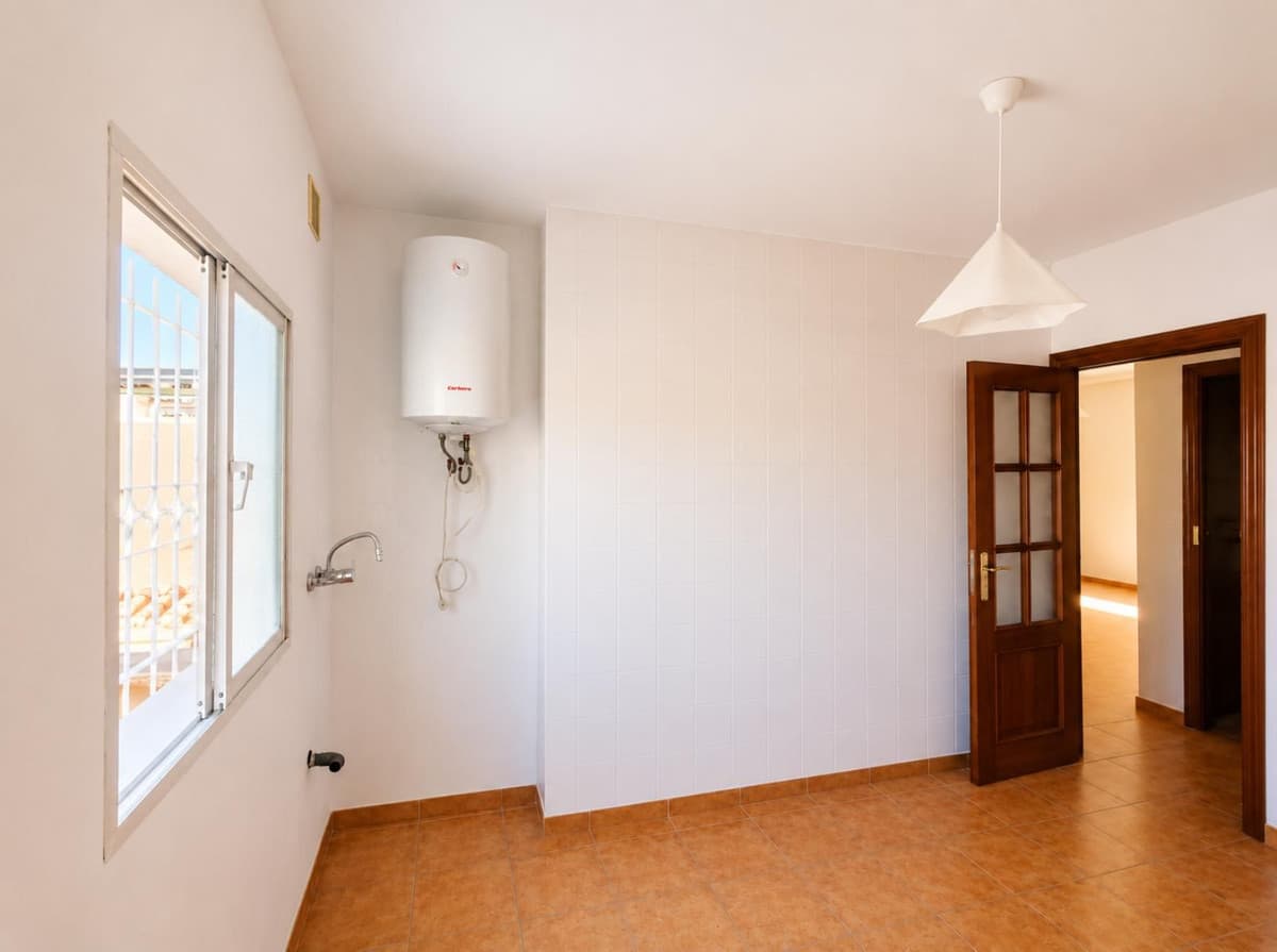 Townhouse in Los Prados — photo 5 of 10