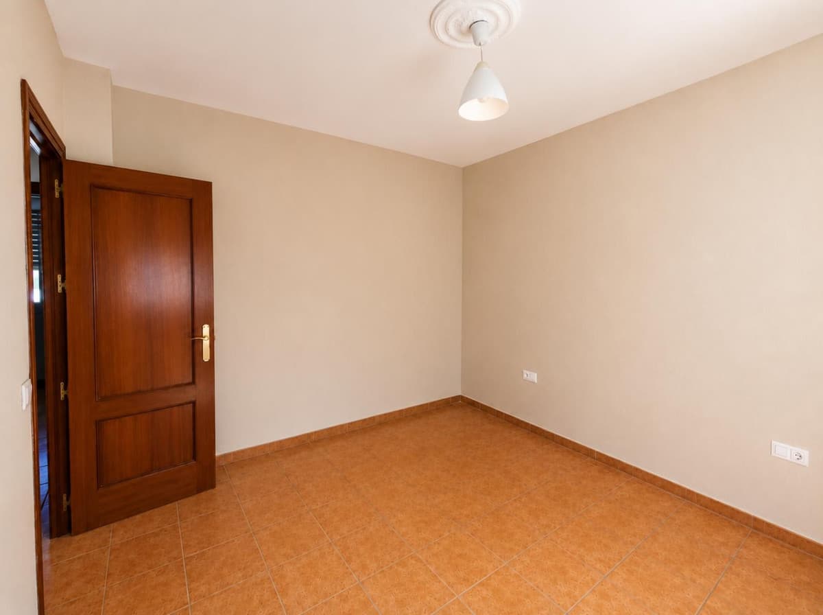Townhouse in Los Prados — photo 10 of 10