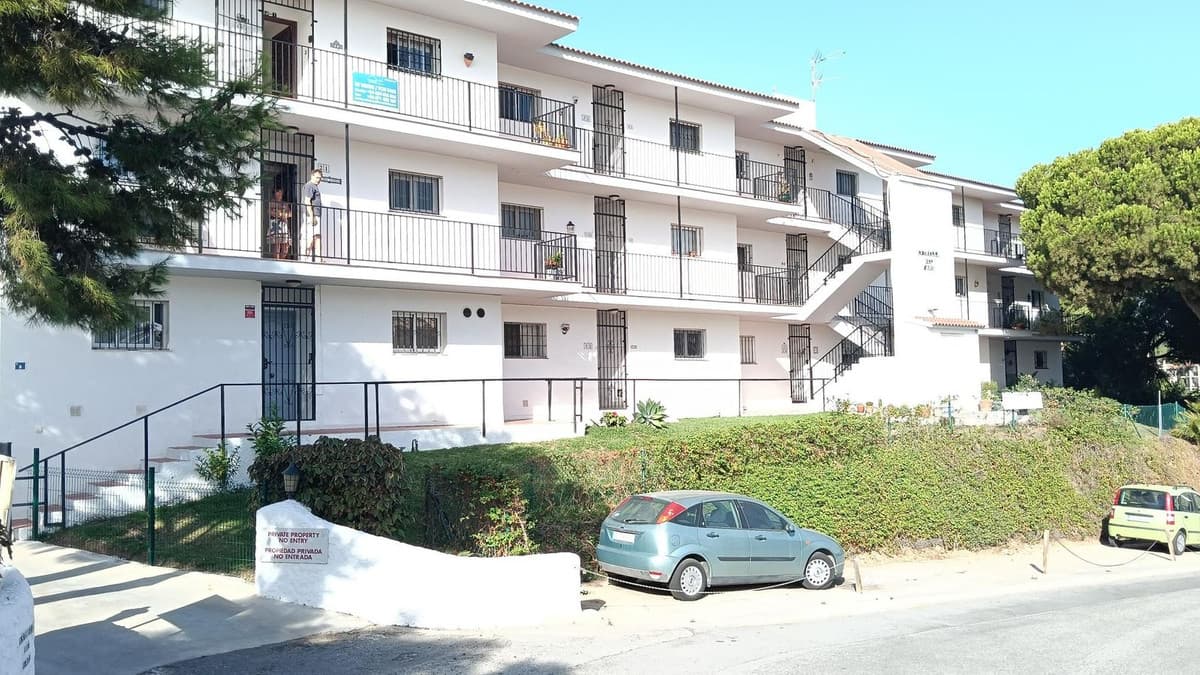 Top Floor Apartment in El Faro — photo 3 of 10