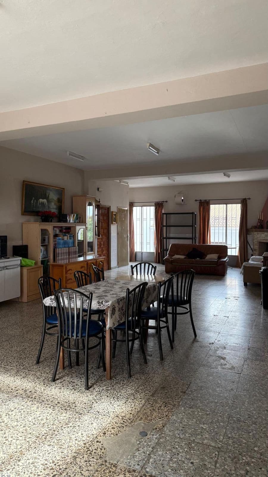 Townhouse in Guaro — photo 7 of 10