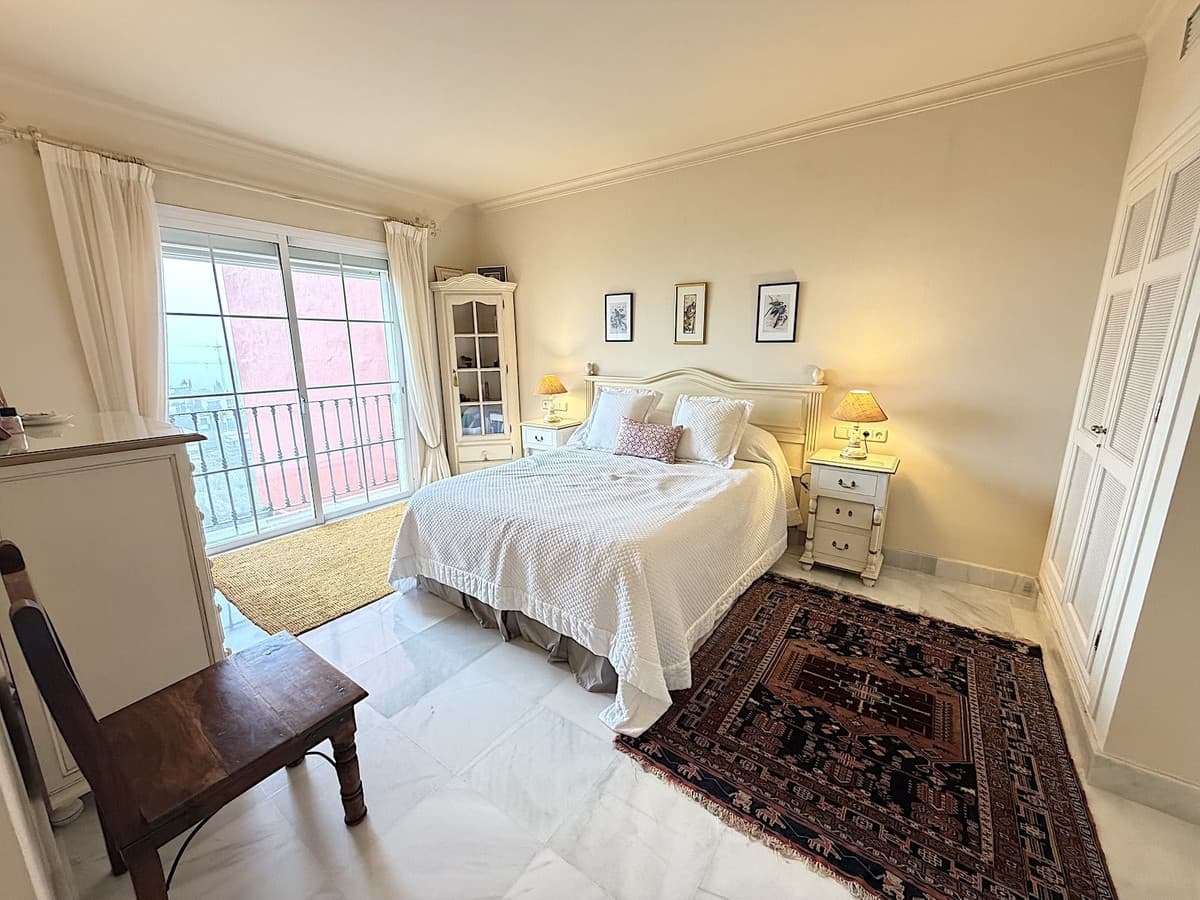 Ground Floor Apartment in Monte Halcones — photo 9 of 10