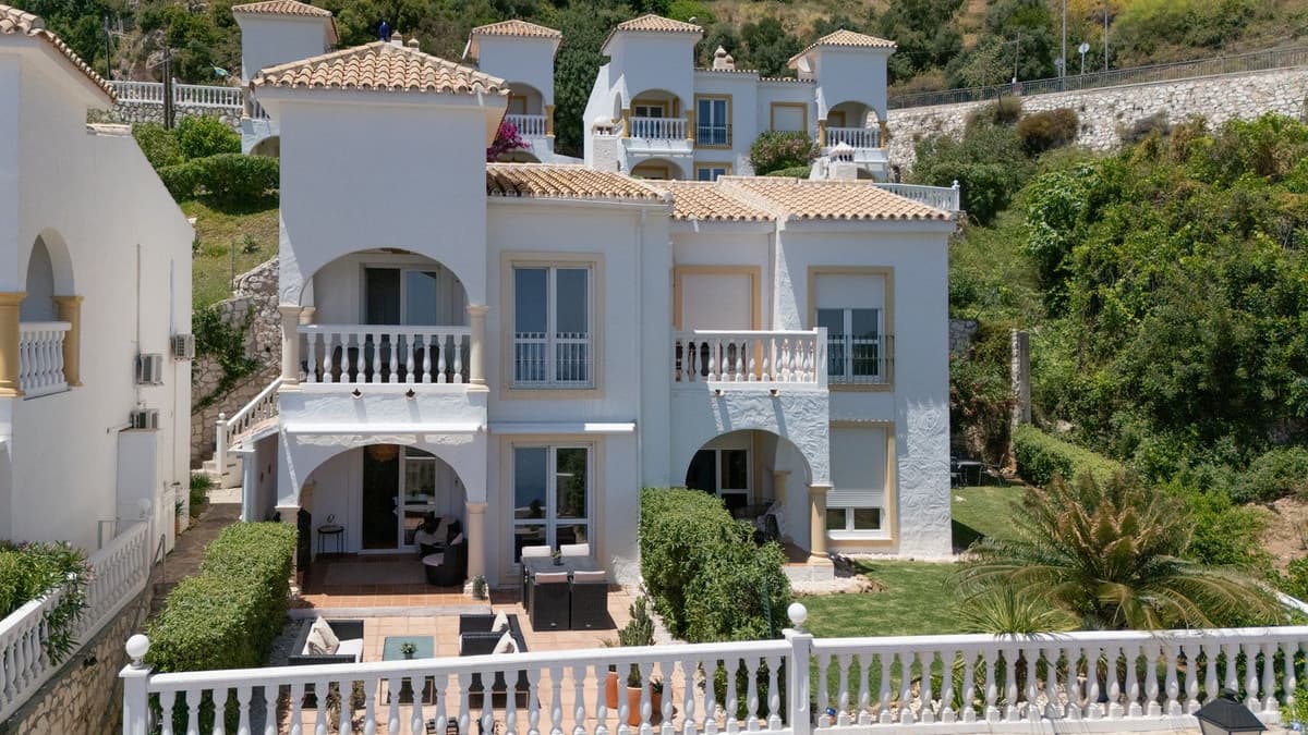 Semi-Detached House in Mijas — photo 2 of 10