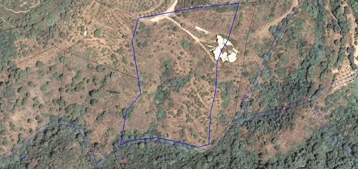 Land in Istán — photo 1 of 10