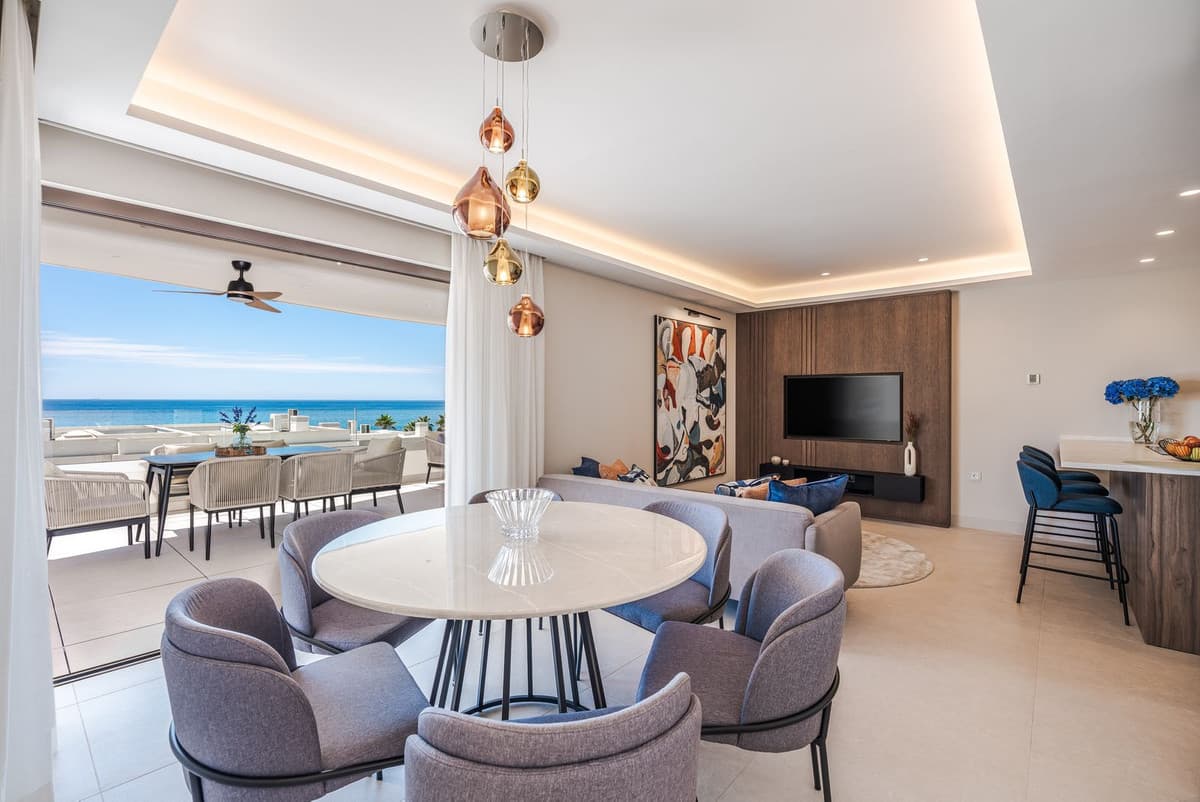 Middle Floor Apartment in Estepona — photo 10 of 10