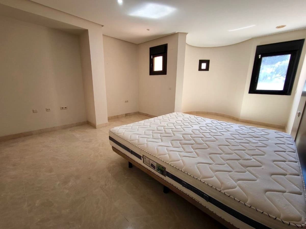 Penthouse in Puerto Banús — photo 9 of 10