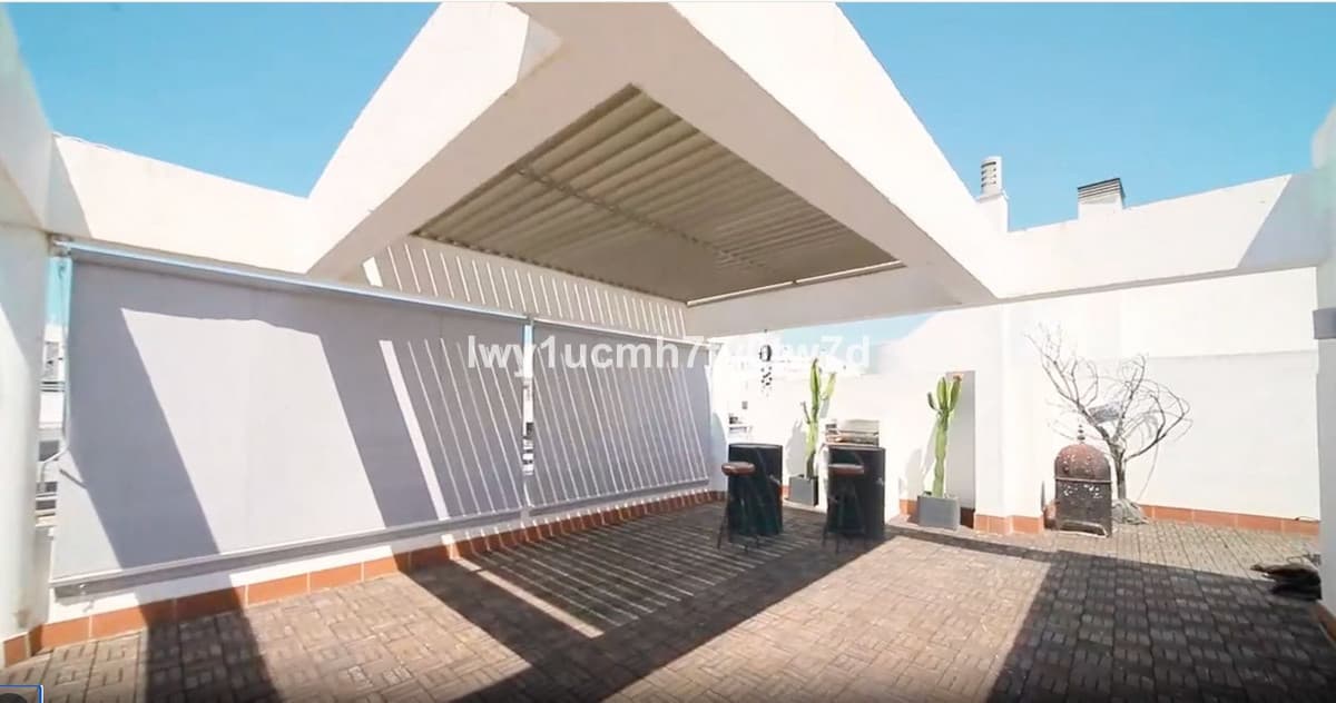 Penthouse Duplex in La Cala de Mijas — photo 4 of 10