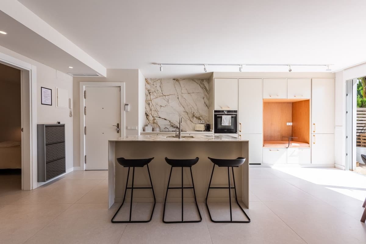 Ground Floor Apartment in Nueva Andalucía — photo 3 of 10