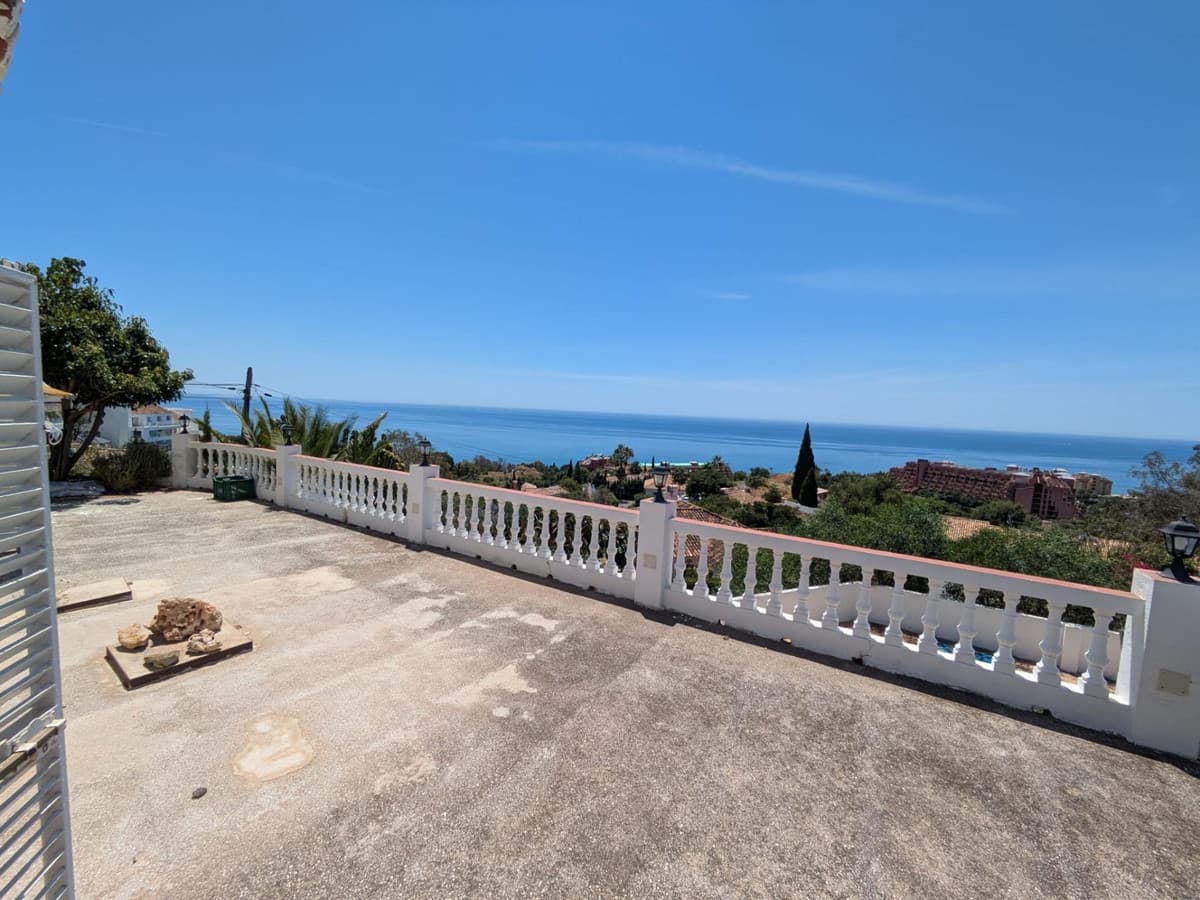 Detached Villa in Benalmadena — photo 4 of 10