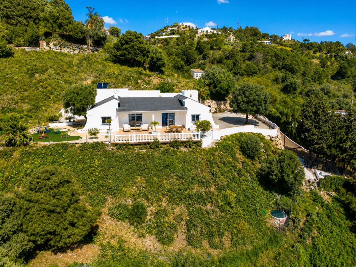 Cortijo in Estepona — photo 3 of 10