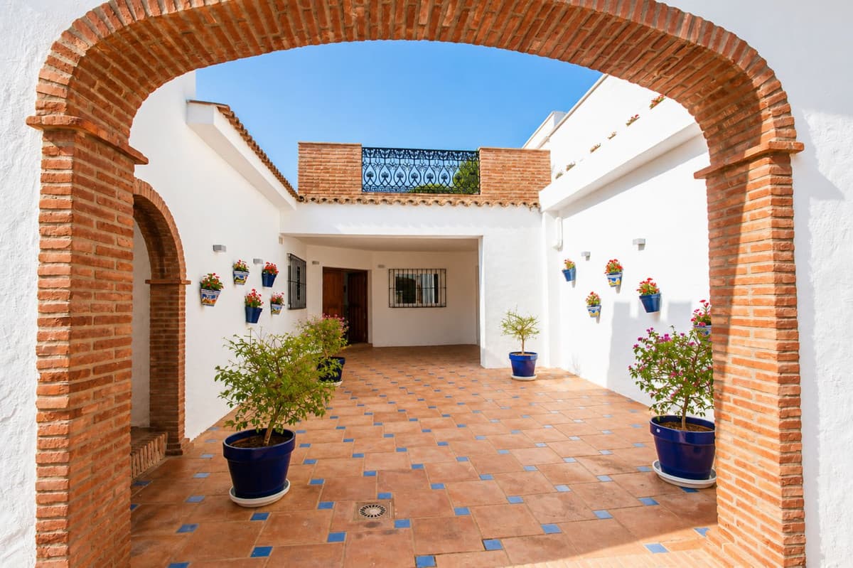 Cortijo in Estepona — photo 5 of 10