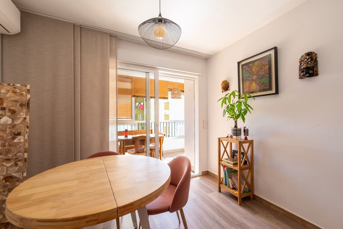 Middle Floor Apartment in Fuengirola — photo 4 of 10