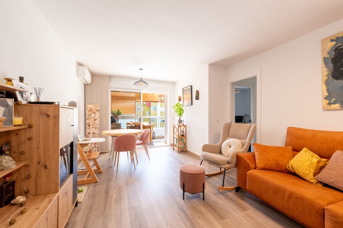 Middle Floor Apartment in Fuengirola — photo 8 of 10