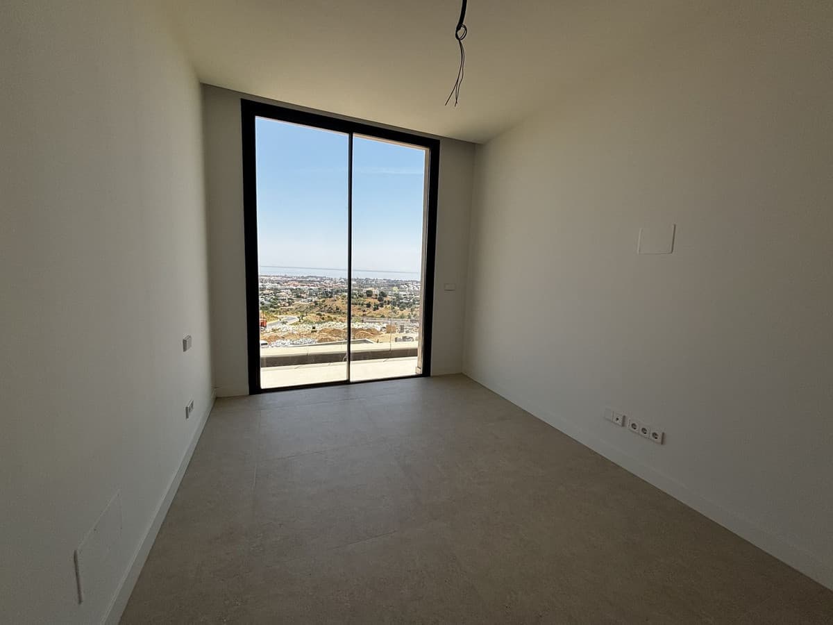 Detached Villa in Benahavís — photo 10 of 17