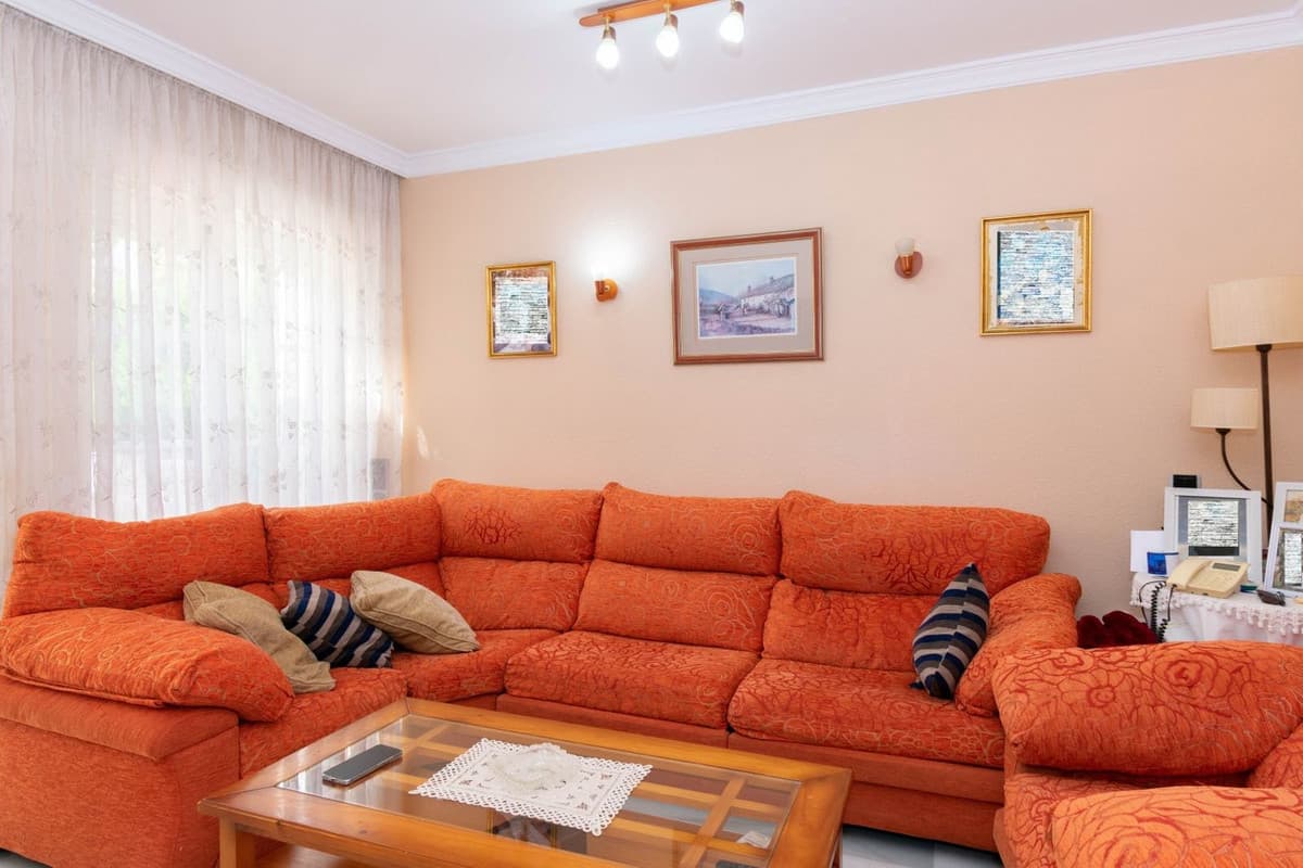 Townhouse in Estepona — photo 10 of 10