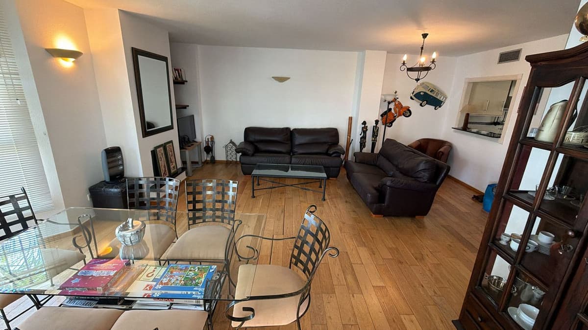Middle Floor Apartment in Nueva Andalucía — photo 10 of 10