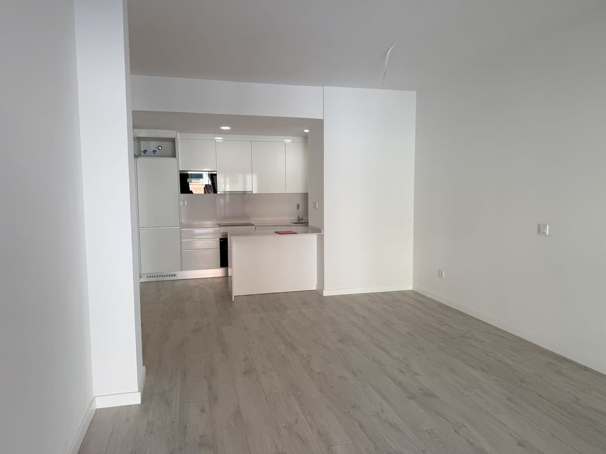 Middle Floor Apartment in Estepona — photo 4 of 10