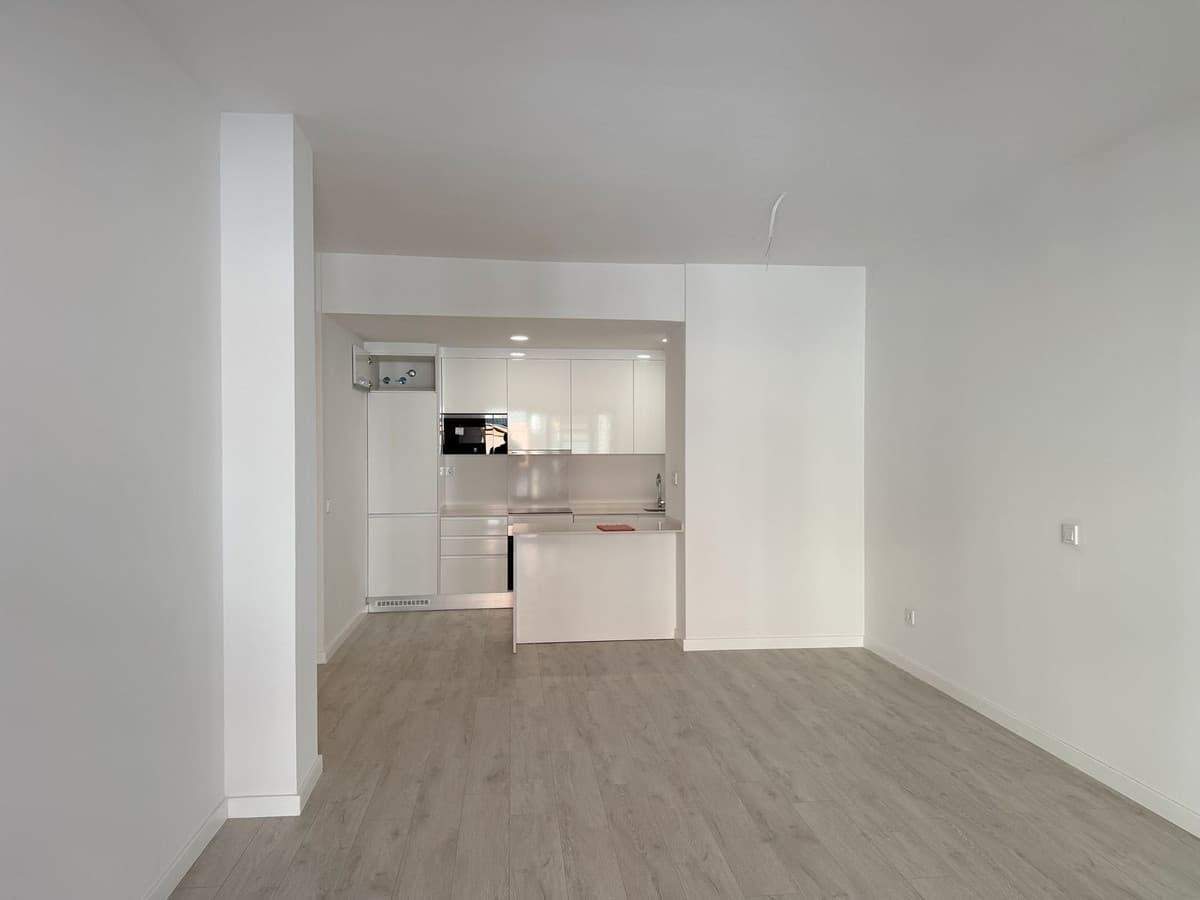 Middle Floor Apartment in Estepona — photo 9 of 10