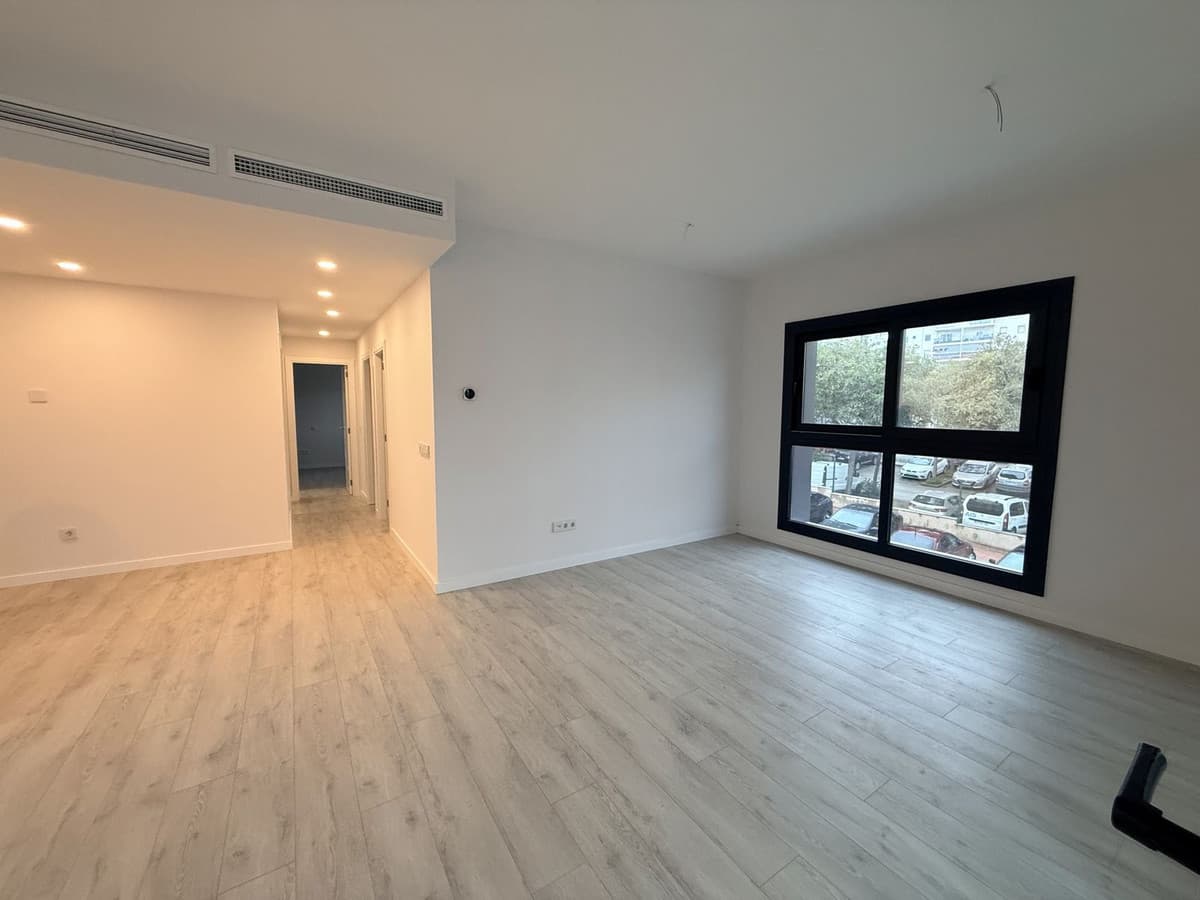 Middle Floor Apartment in Estepona — photo 9 of 10