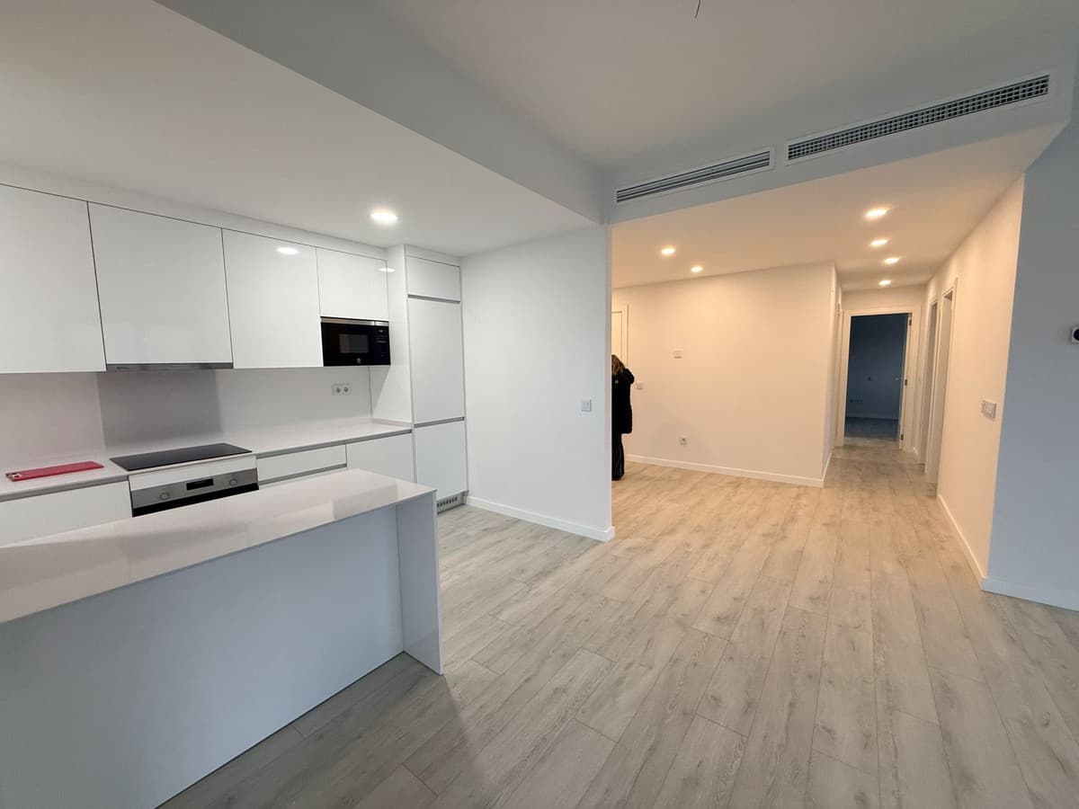 Middle Floor Apartment in Estepona — photo 10 of 10