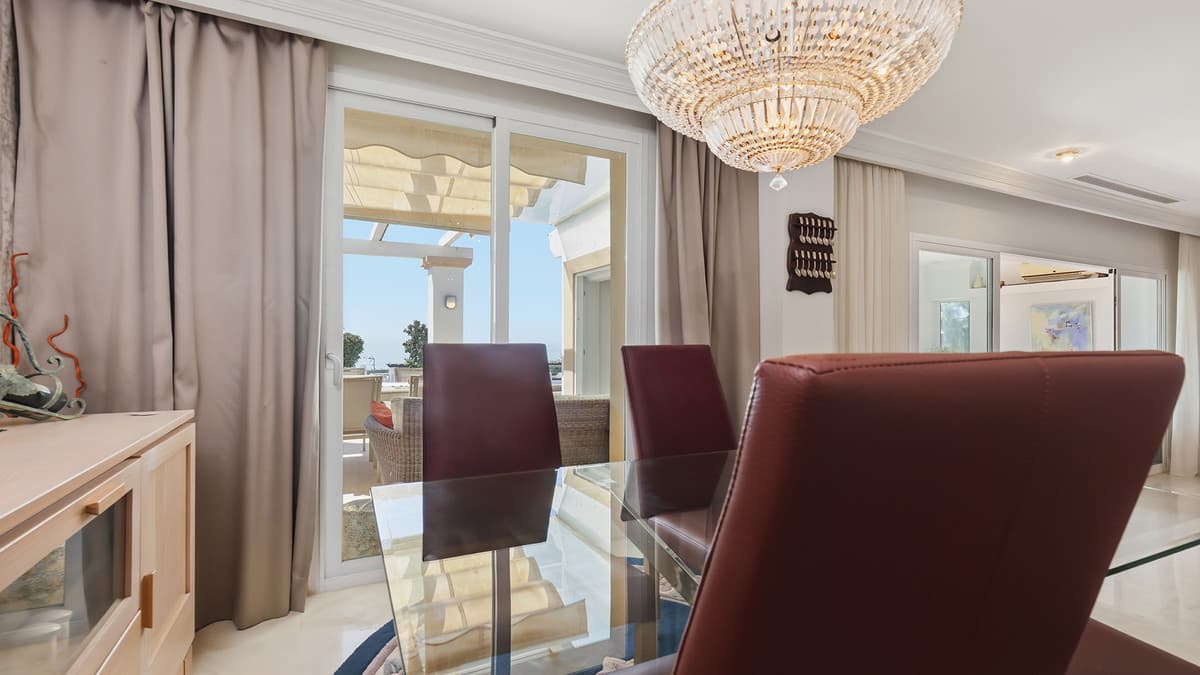 Middle Floor Apartment in Doña Julia — photo 6 of 10